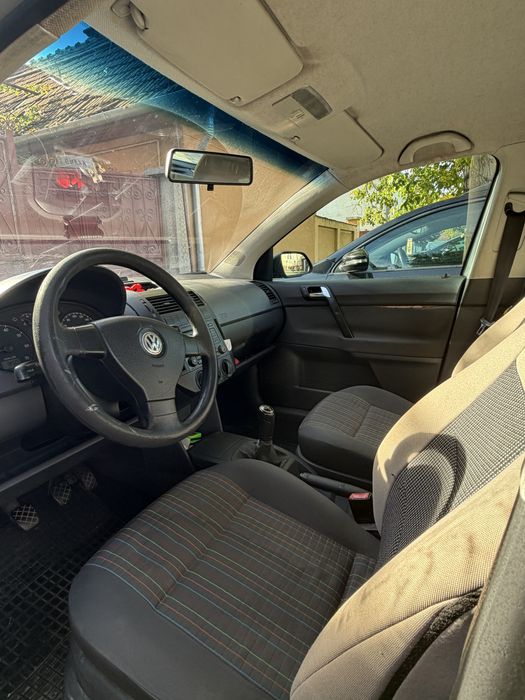 VOLKSWAGEN Polo 2009 — imagine 4