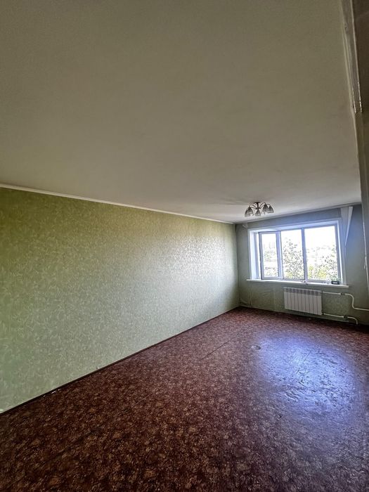 Продам 2-крм квартиру ул. Хакимжанова