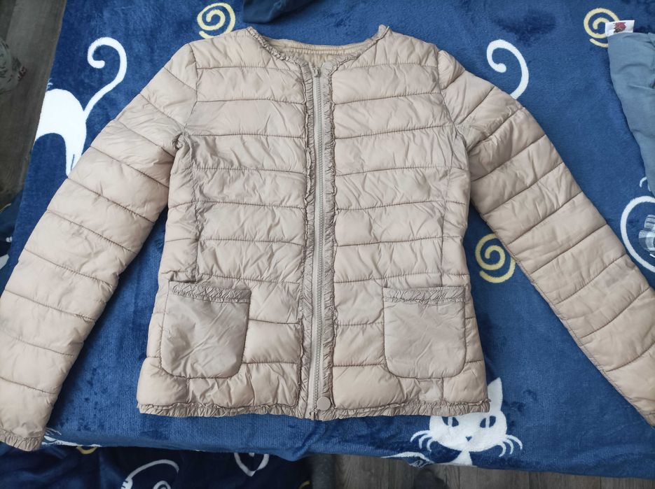 Vând Geaca dama mărimea S