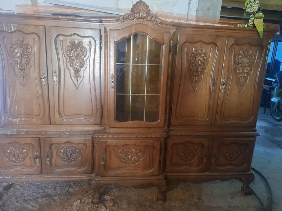 Mobila de Vânzare