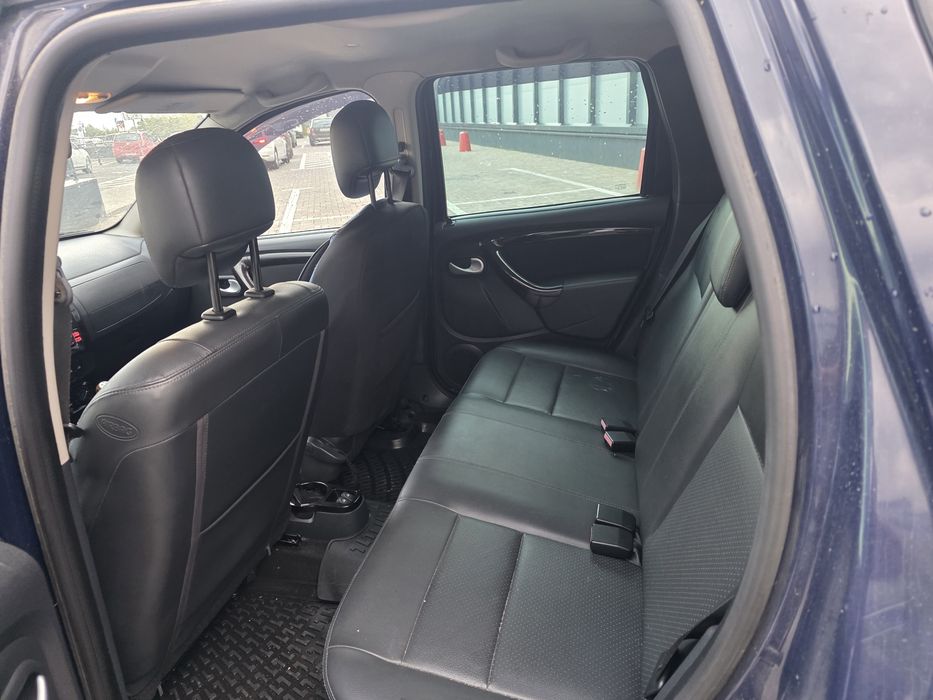 Dacia duster 1.5 Dci euro 5 full. Se poate achiziționa si in rate. Garanție