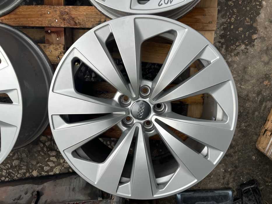 19'' Et20 алуминиеви джанти Аudi Q5 Q7 A8 A7 A6 A5 Q8 4M8601025 ном102