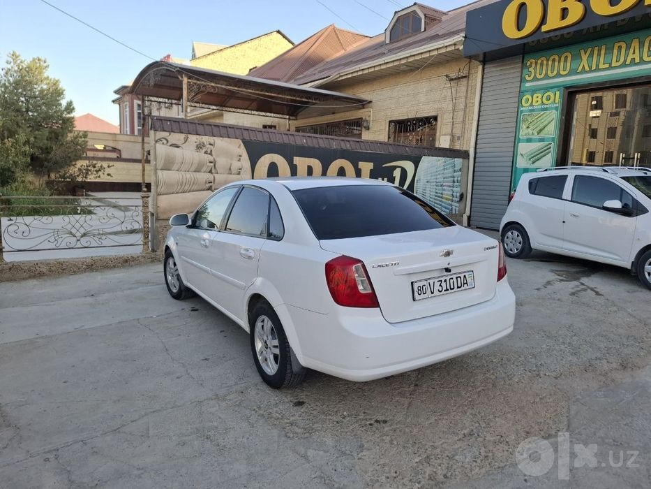 Chevrolet LACETTI sotiladi