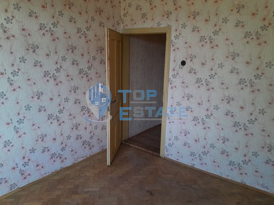 Продава се Къща в с. Крамолин, Област Габрово - 100 кв.м за 230 €/кв.м - Снимка #8