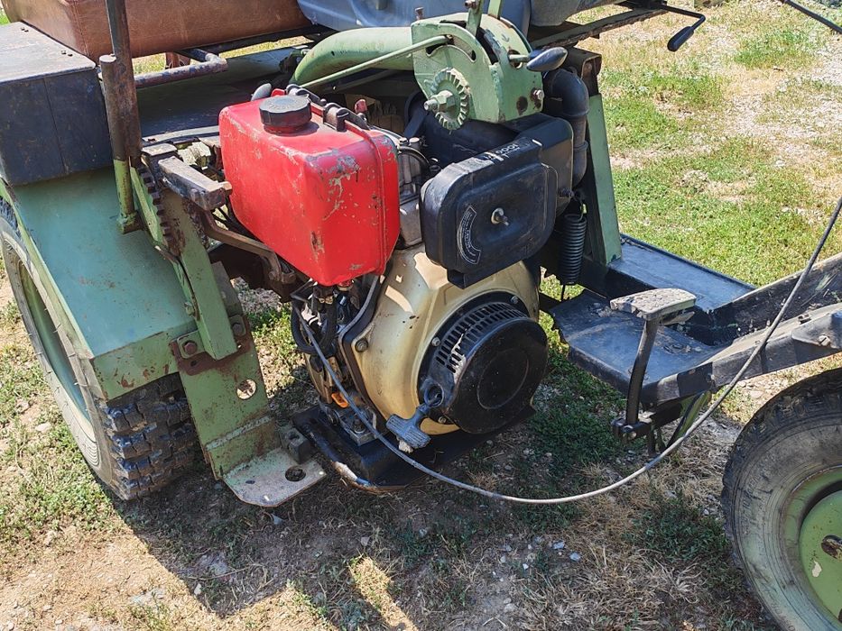 Мотокултиватор с дизелов двигател