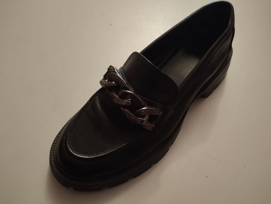 Продам одежду и обувь,возможен обмен