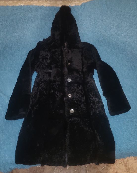 шуба/ черная/ 44 размер