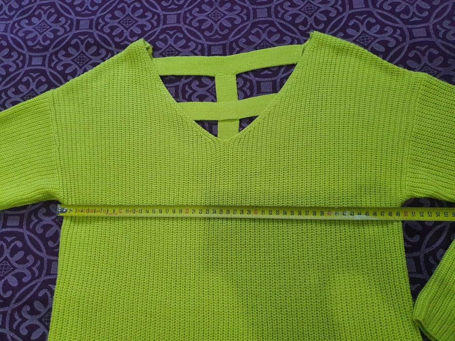 Pulover cu anchior, Atmosphere