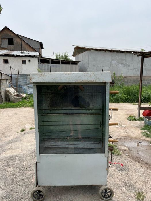 Гриль аппарат с газом  в новом состояние