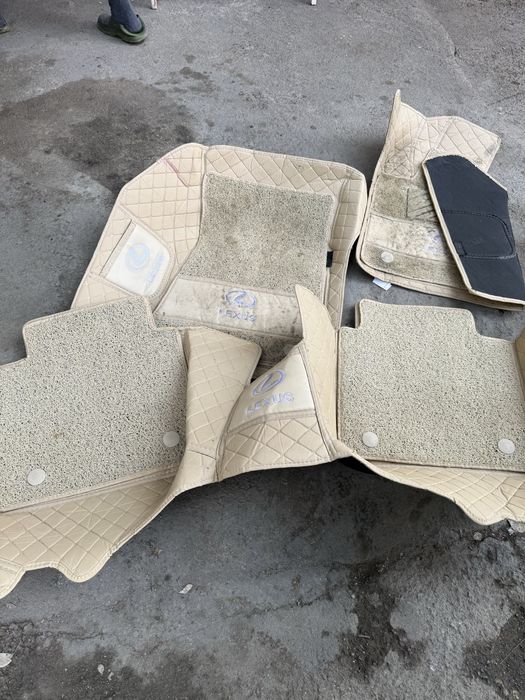 Продам полики на Лексус gs 300