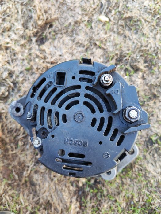 Моновпрыск и генератор Ауди 80