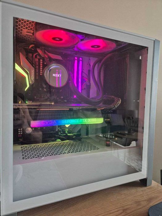 Геймърски компютър – RTX 3080 EVGA FTW3 Ultra, Ryzen 7 3700X, 32GB RGB