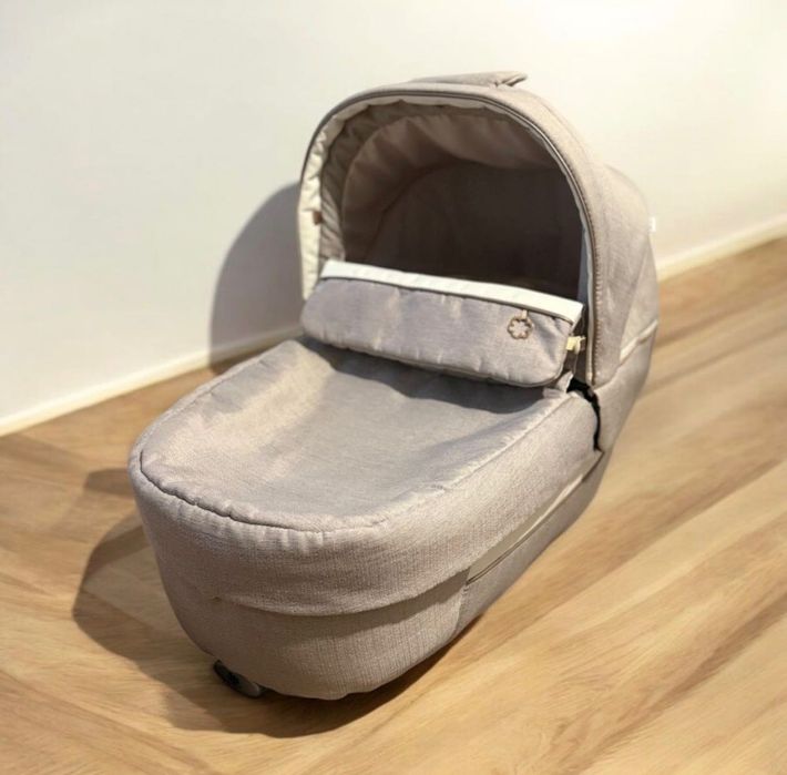 Детска количка Peg Perego Mon Amour isofix