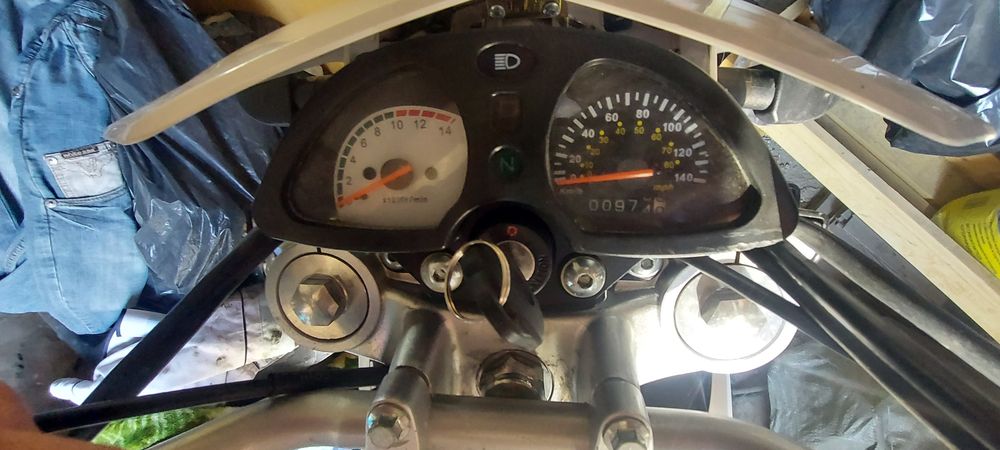 Продам Эндуро 06 250