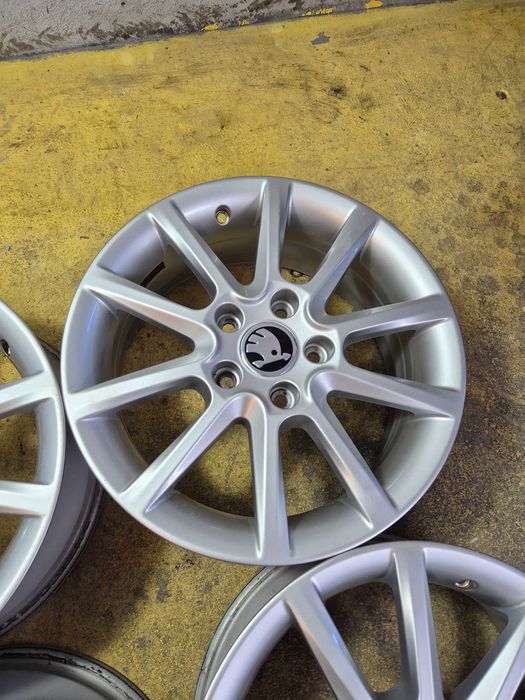 4 Jante Aliaj 5x112 16'' OEM Skoda Octavia Karoq Superb Yeti