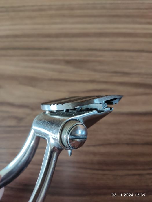 Машинка для стрижки ручная