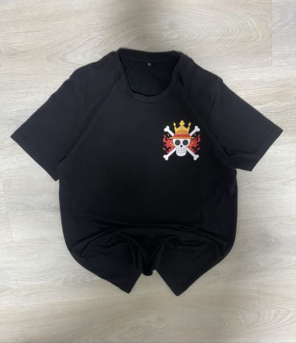 Tricou one piece burger king ediție specială
