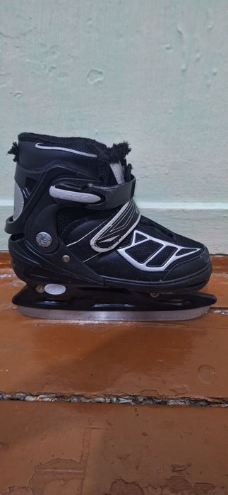 Коньки детский размер 31-34