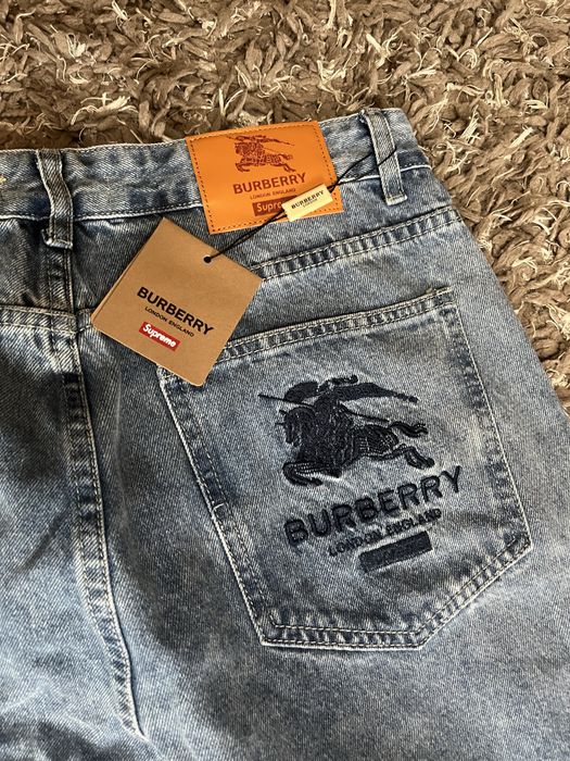 Blugi Burberry marimea 36