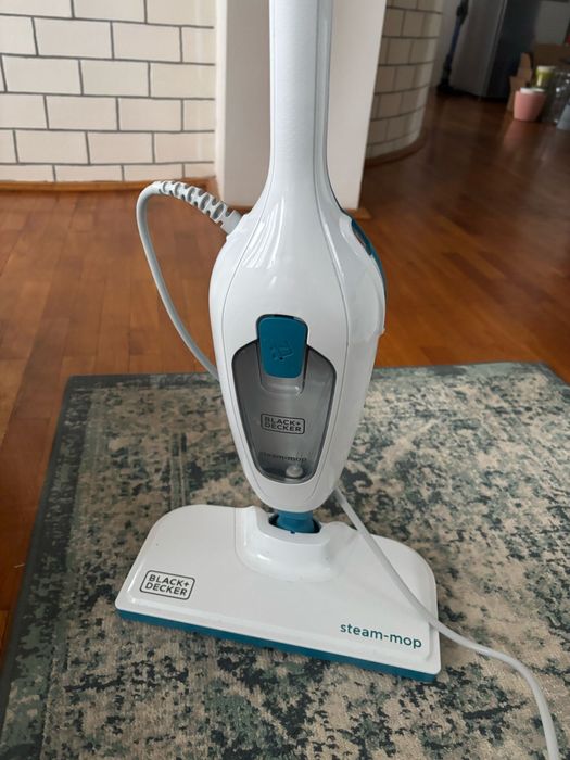 Mop cu aburi BLACK & DECKER FSM13E1-QS, 0.38l, 1300W, alb-verde