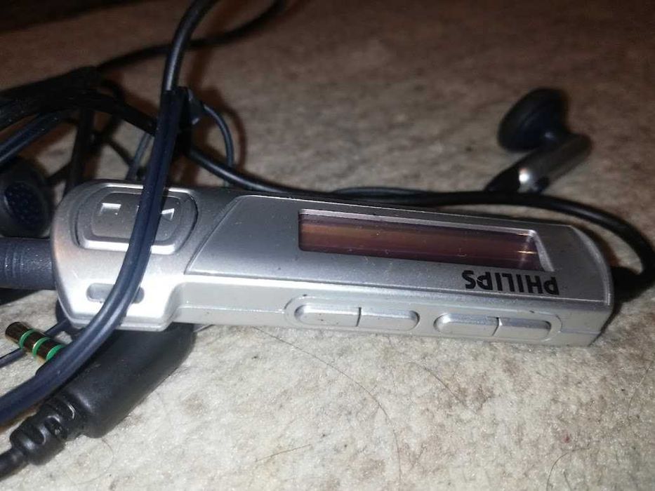 Vand telecomanda philips walkman,minidisc