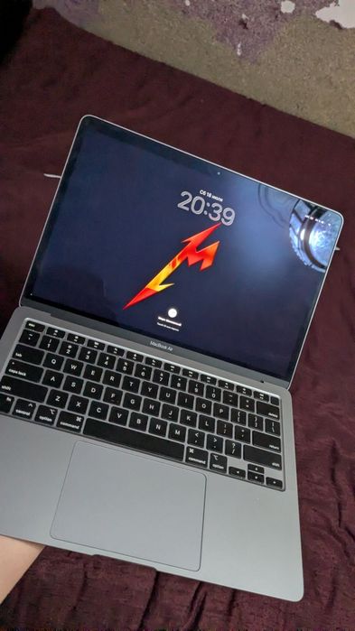 Macbook Air M1 8/256