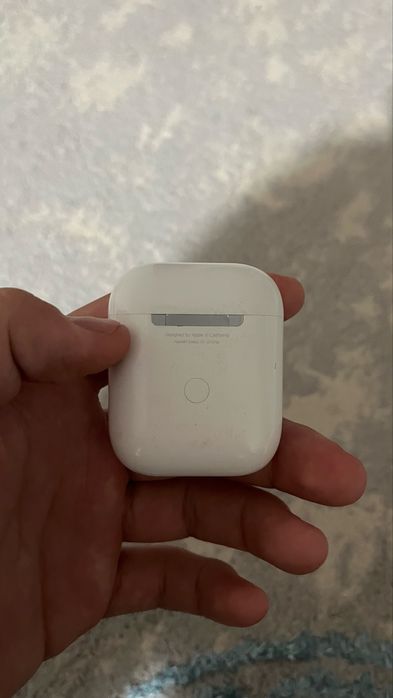 Airpods 2 поколения