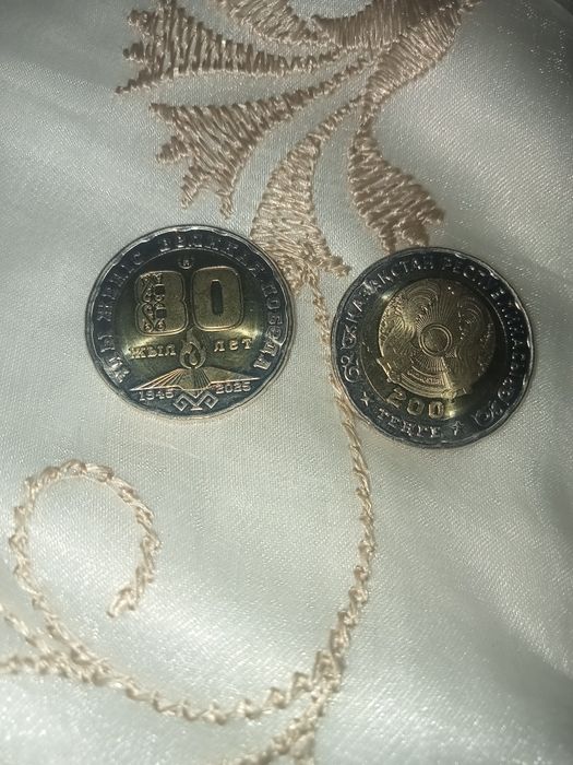 Продам манета новый