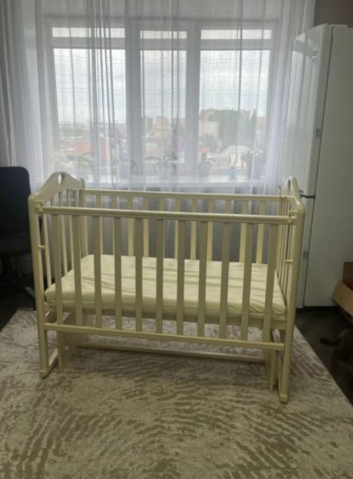 Кроватка детская