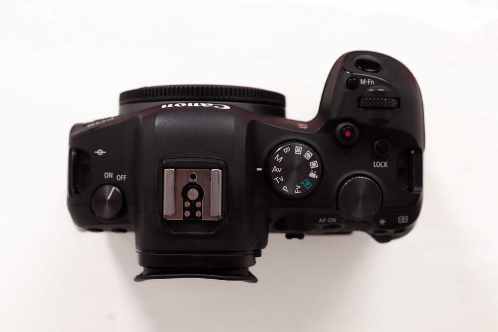 Фотоапарат Canon EOS R6