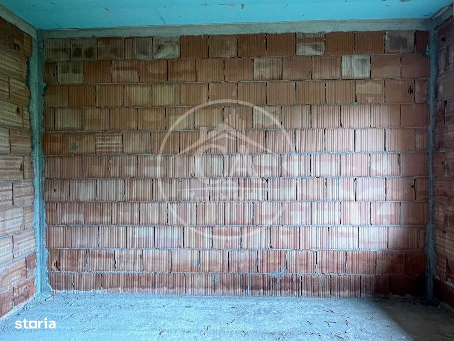 Casă cu 4 camere de vânzare în Hidișelul de Sus, Bihor