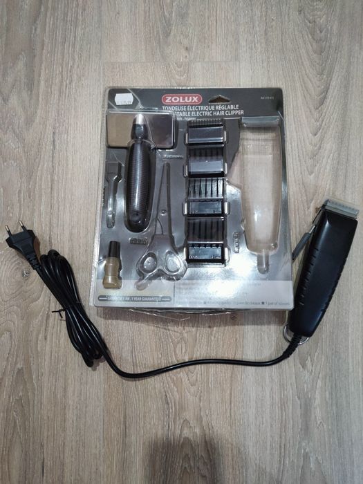 Mașină de tuns animale de companie