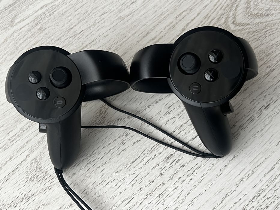 Controllere Oculus Rift