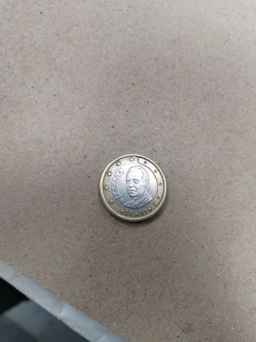 Продавам монета 1 евро испанска е