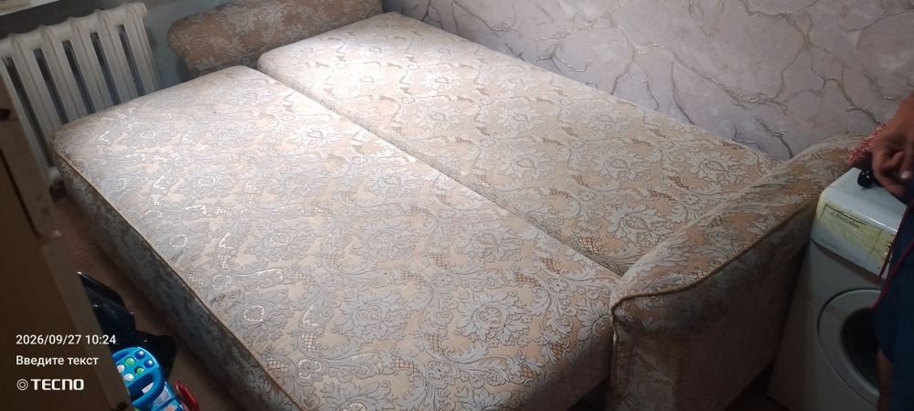 Продам диван б/у в хорошем состоянии