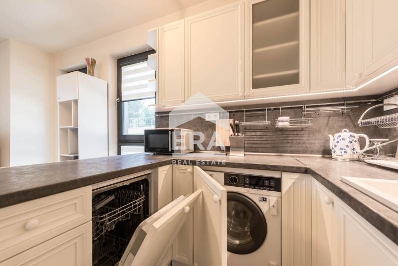 Продава се Тристаен апартамент в Варна, м-т Траката - 101 кв.м за 2228 €/кв.м - Снимка #4