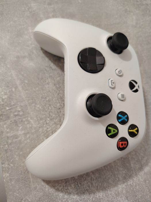Vand controller compatibil Xbox One/Series X/S