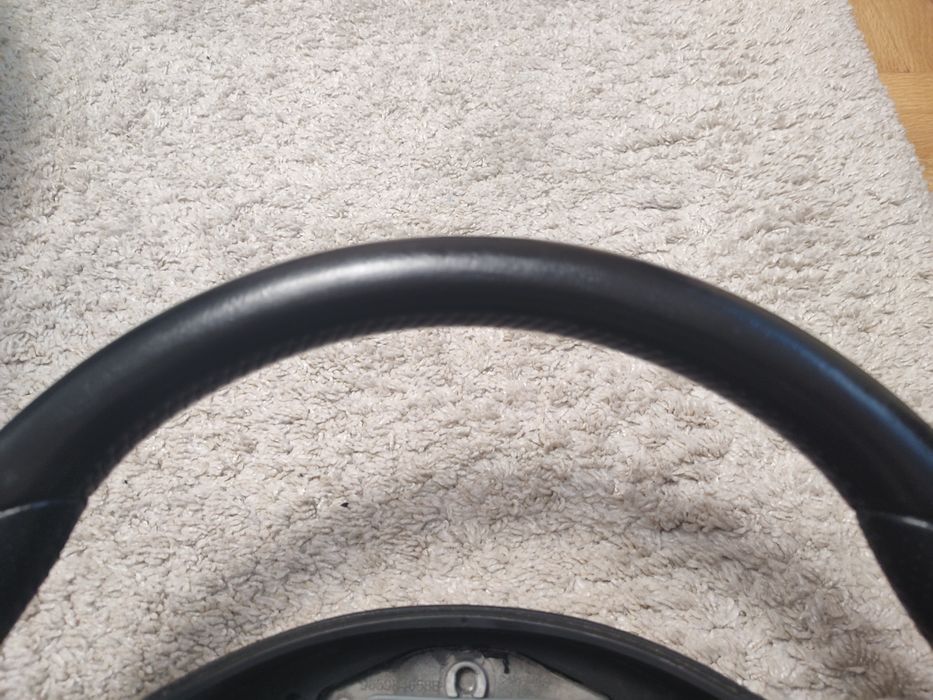 Продавам волани за пежо GT 208, 308, RCZ, 3008, 5008, 307