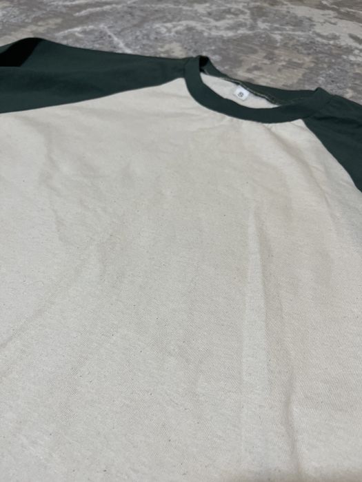 лонгслив S-M с зелеными руковами