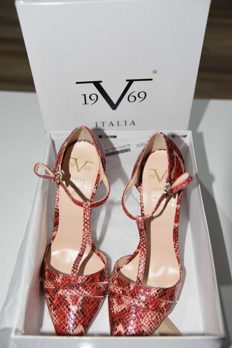 pantofi versace piele