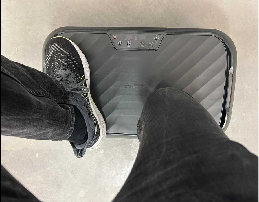 Вибро-тренажор/плоча Bluefin UltraLite – компактна, 200W, дистанционно