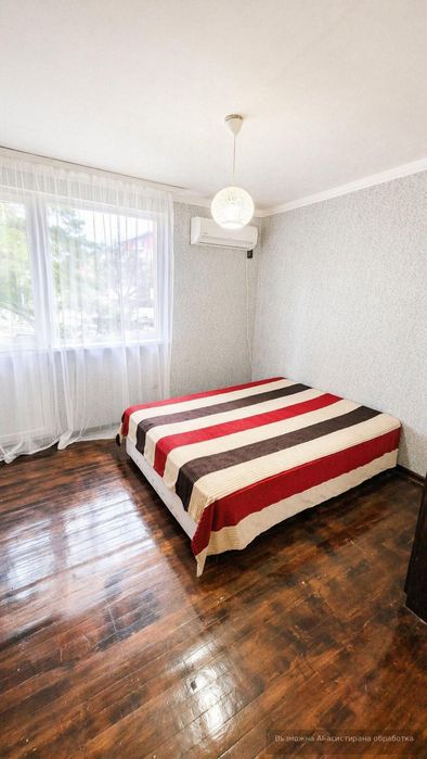 Етаж от къща, под наем, кв. Орландовци