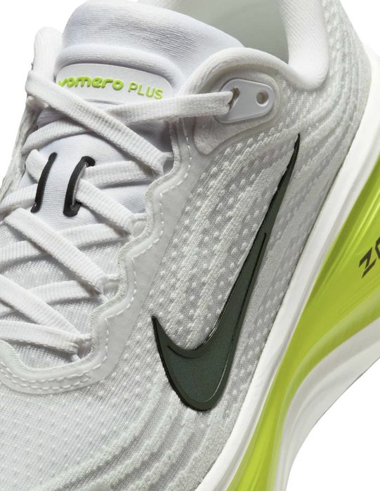 Nike обувки W Nike Vomero Plus