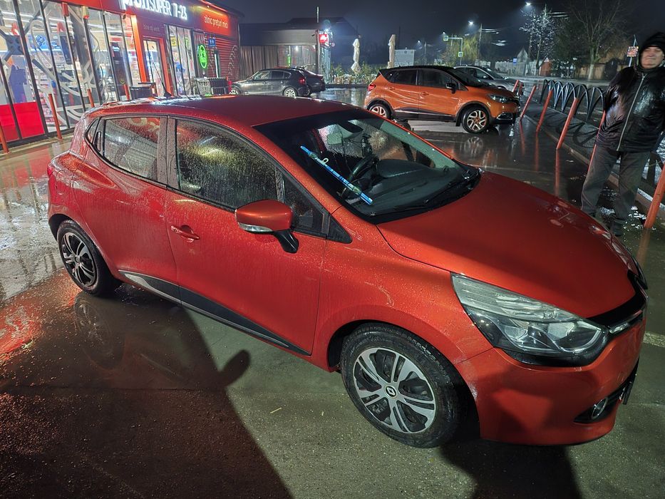 Renault Clio 4 echipare de varf