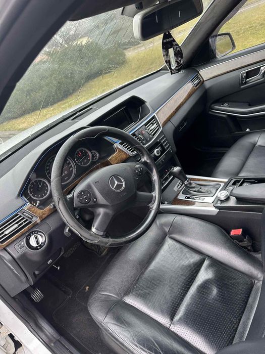 Mercedes e class w212