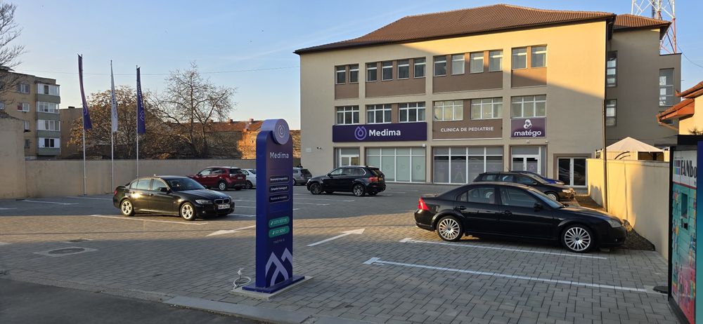 Proprietar, inchiriez spatiu pentru clinica, birouri in zona centrala