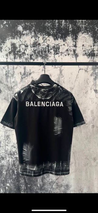 Tricou balenciaga
