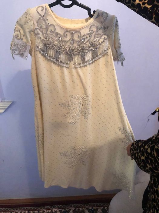 Kuylaklar holati yangi 1 oy kiyilgan xali koplari kiyilmaganxam.