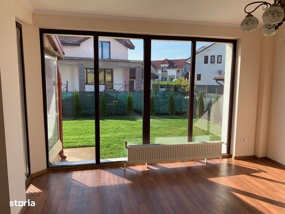 Vila de închiriat,zona de Nord, 5 camere, curte proprie