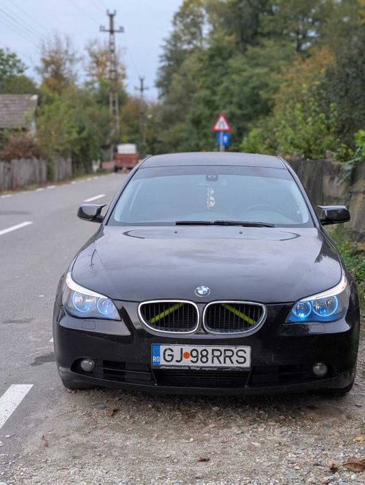 Vând BMW E60 2.0 dizal 163 distribuția in față